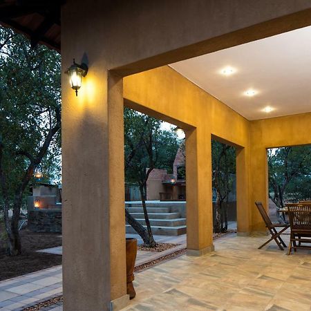 Cottage Lenise Пгалаборва Екстер'єр фото